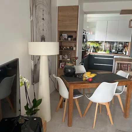 Cosy Dans T3 Homestay szállás Cannes