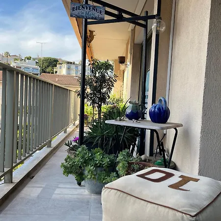 Cosy Dans T3 Homestay szállás